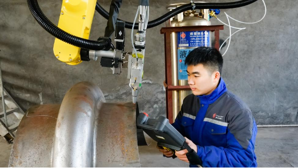 斯塔克機器人-為制造加工行業(yè)提供激光及自動化解決方案和服務